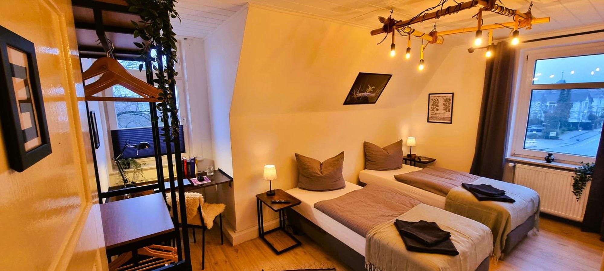 Nigella Apartment Direkt Am Hauptbahnhof Celle Fur 6 Personen Mit Kostenfreiem Parkplatz Voll Ausgestatteter Kuche Elite Standard Buitenkant foto