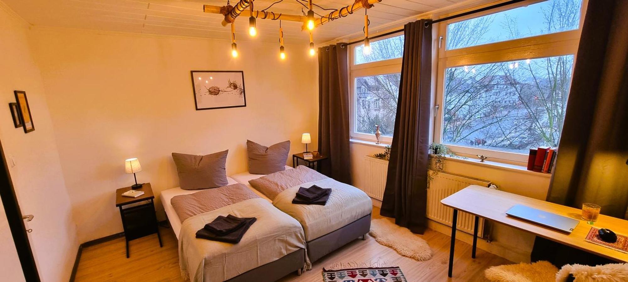 Nigella Apartment Direkt Am Hauptbahnhof Celle Fur 6 Personen Mit Kostenfreiem Parkplatz Voll Ausgestatteter Kuche Elite Standard Buitenkant foto