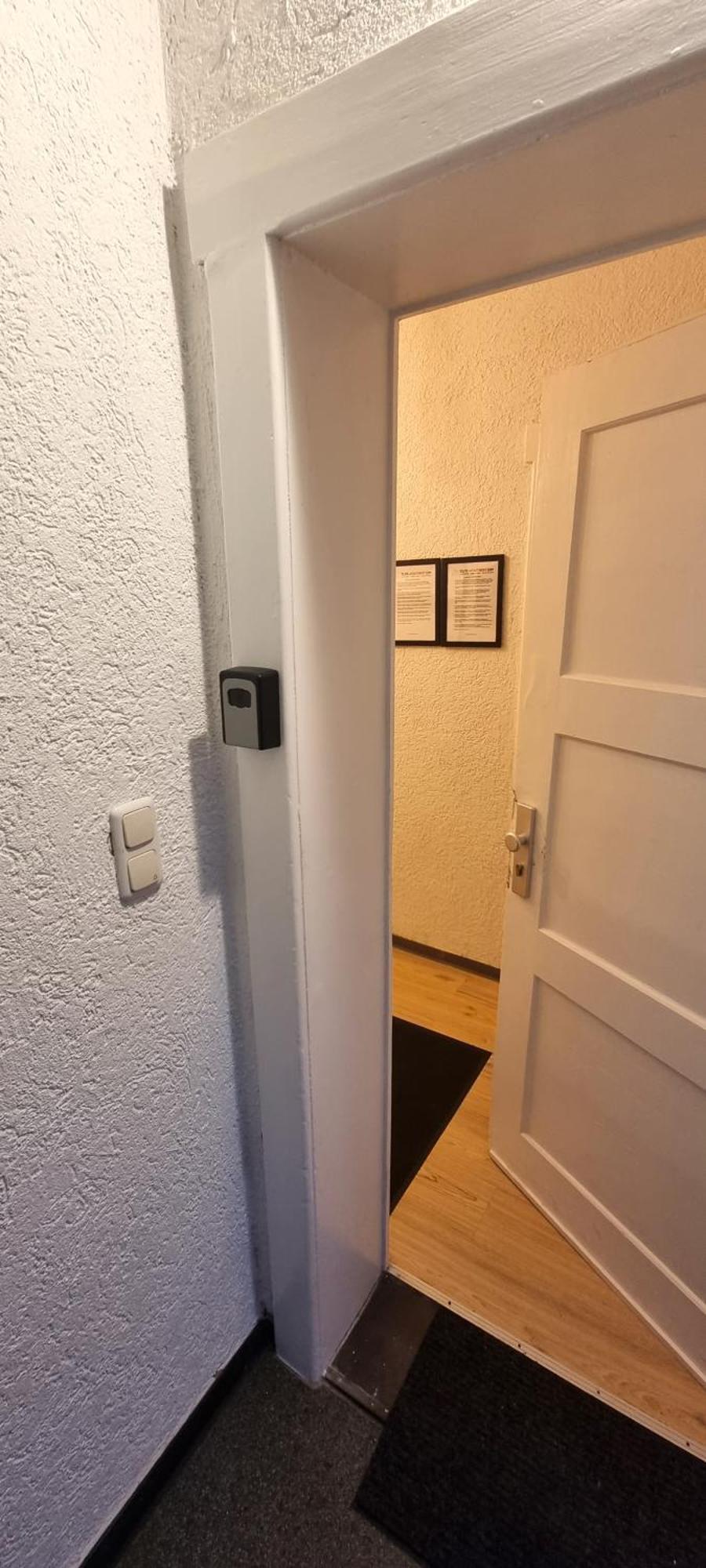 Nigella Apartment Direkt Am Hauptbahnhof Celle Fur 6 Personen Mit Kostenfreiem Parkplatz Voll Ausgestatteter Kuche Elite Standard Buitenkant foto