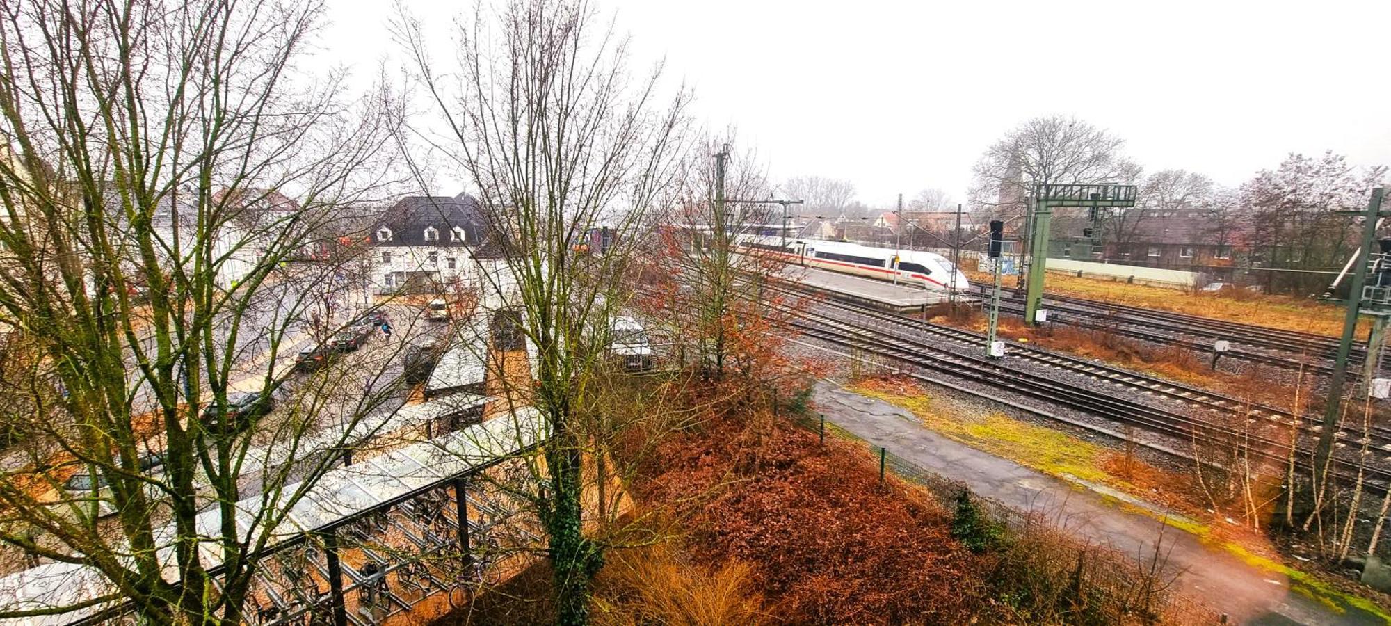 Nigella Apartment Direkt Am Hauptbahnhof Celle Fur 6 Personen Mit Kostenfreiem Parkplatz Voll Ausgestatteter Kuche Elite Standard Buitenkant foto